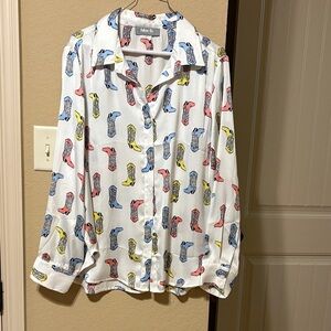 Chic White Blouse with Colorful Boot Print